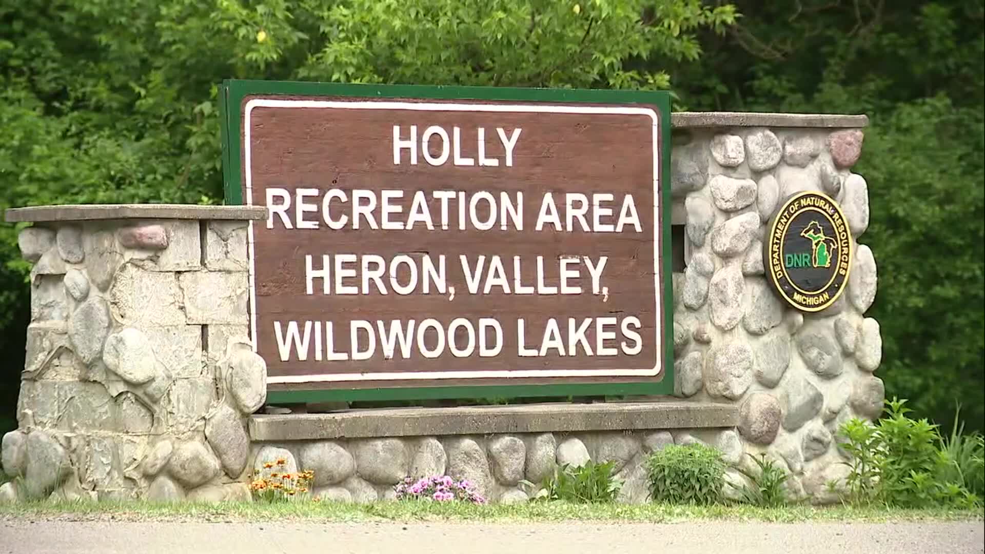 Two drownings reported on Oakland County lakes on Saturday