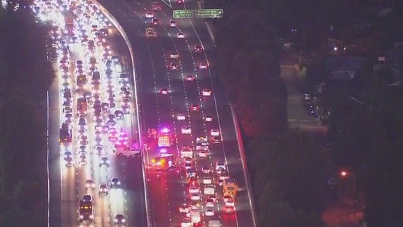 Pedestrian killed on 101 Freeway in Woodland Hills