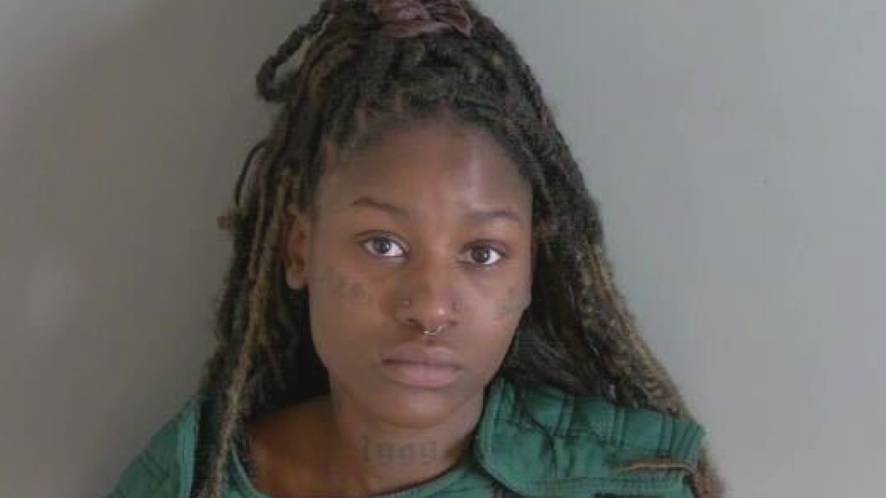 Woman out on bond after allegedly shooting her dad in Mt. Clemens