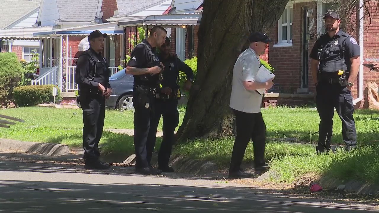 2 separate shootings leave 4 wounded in Detroit