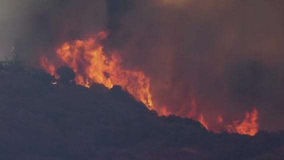 Airport Fire scorches more than 10,000 acres