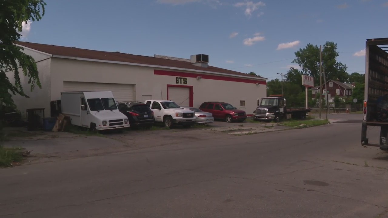 Delivery driver arrested for hit-and-run that killed Detroit woman