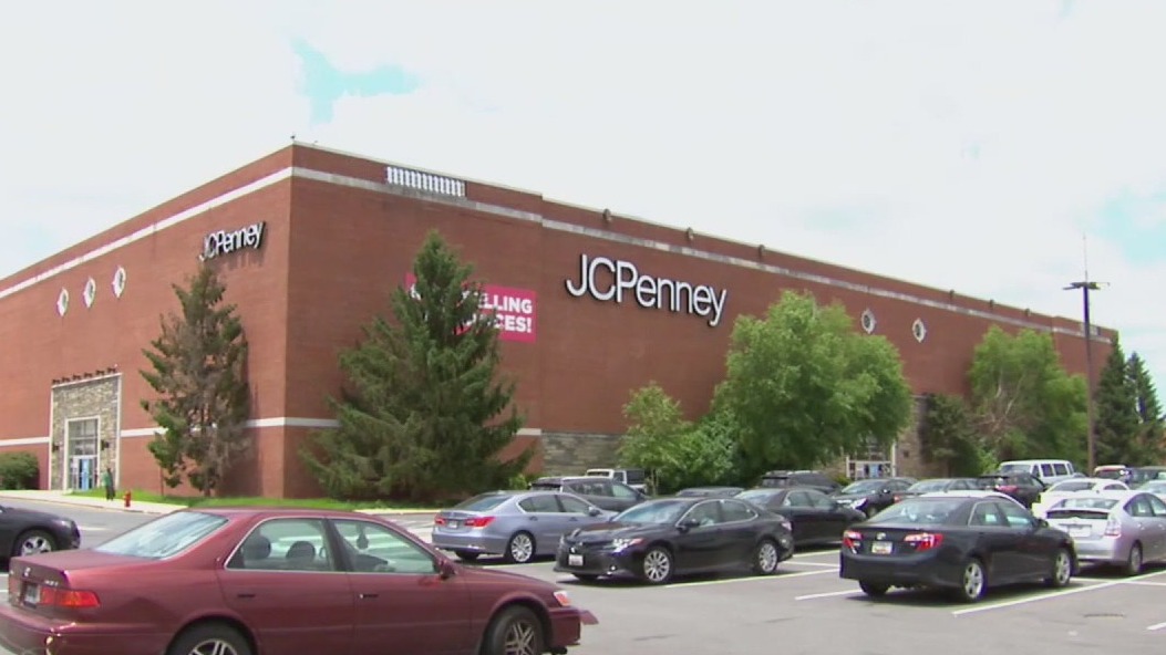 JCPenney to hire thousands of holiday workers