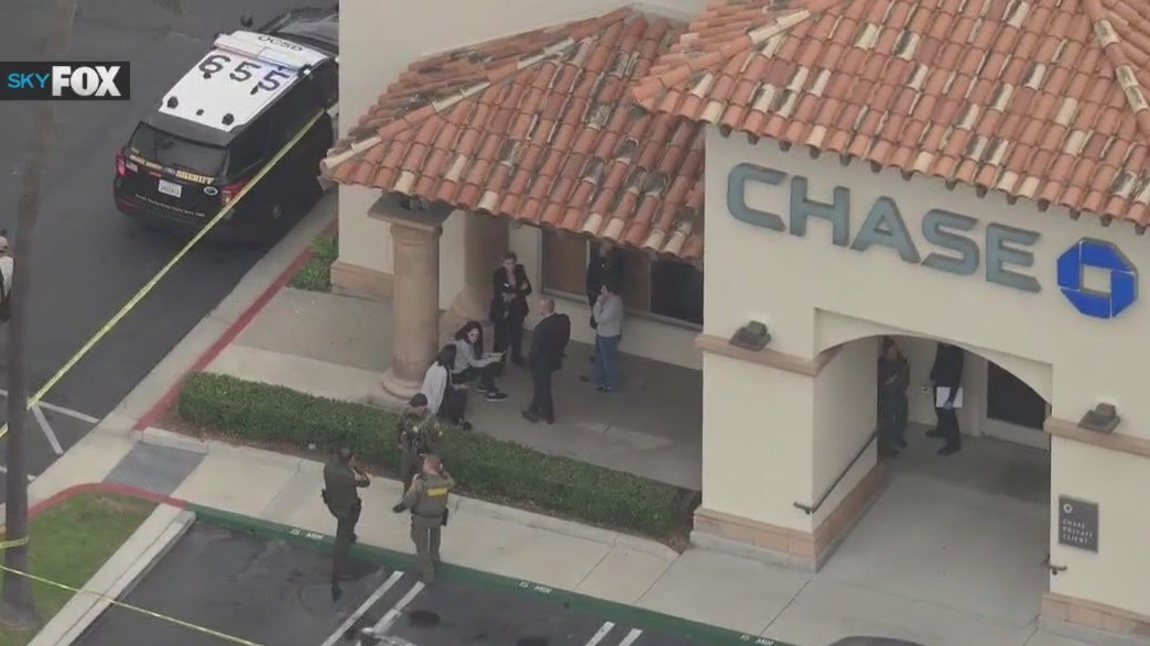 Orange County bank robbery suspect on the run