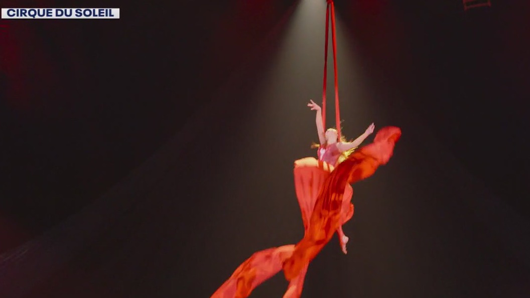 Cirque du Soleil's KOOZA hits Santa Monica Pier