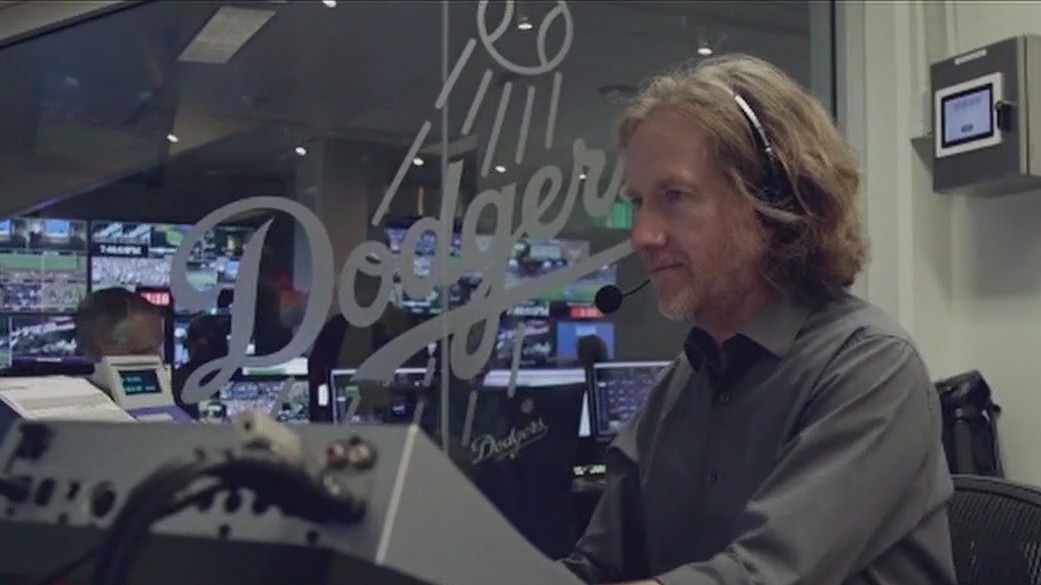 Dodgers organist is a life-long fan