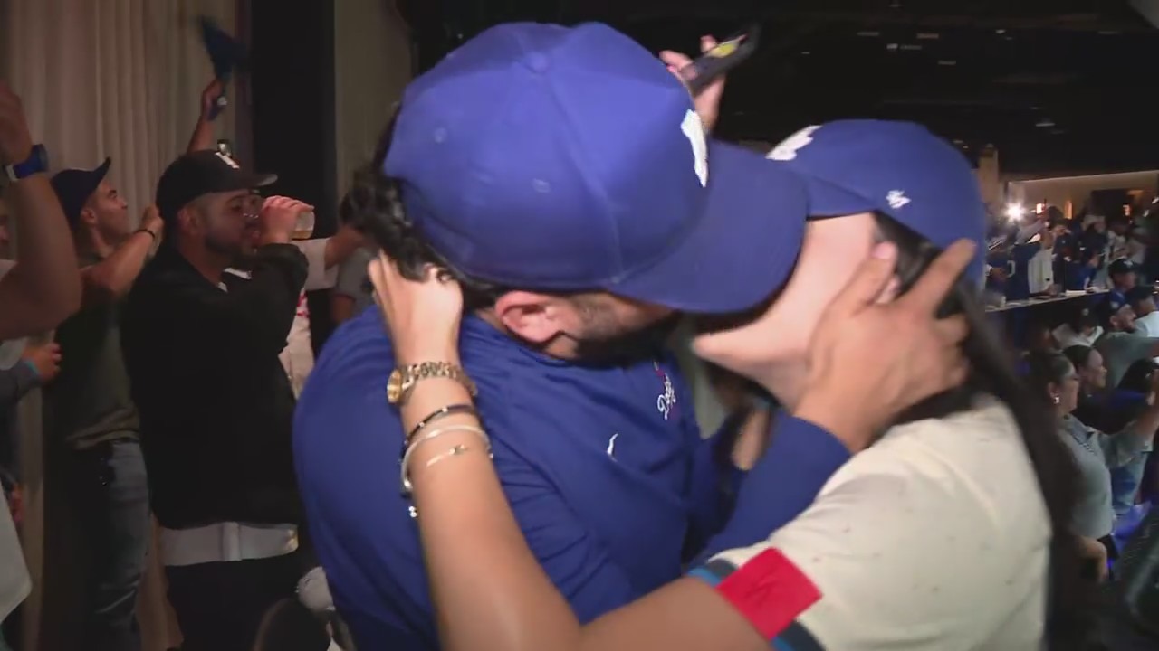 Dodgers fans celebrate World Series win