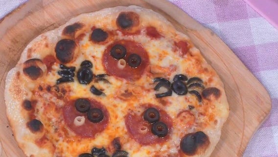 Halloween Pizza Party