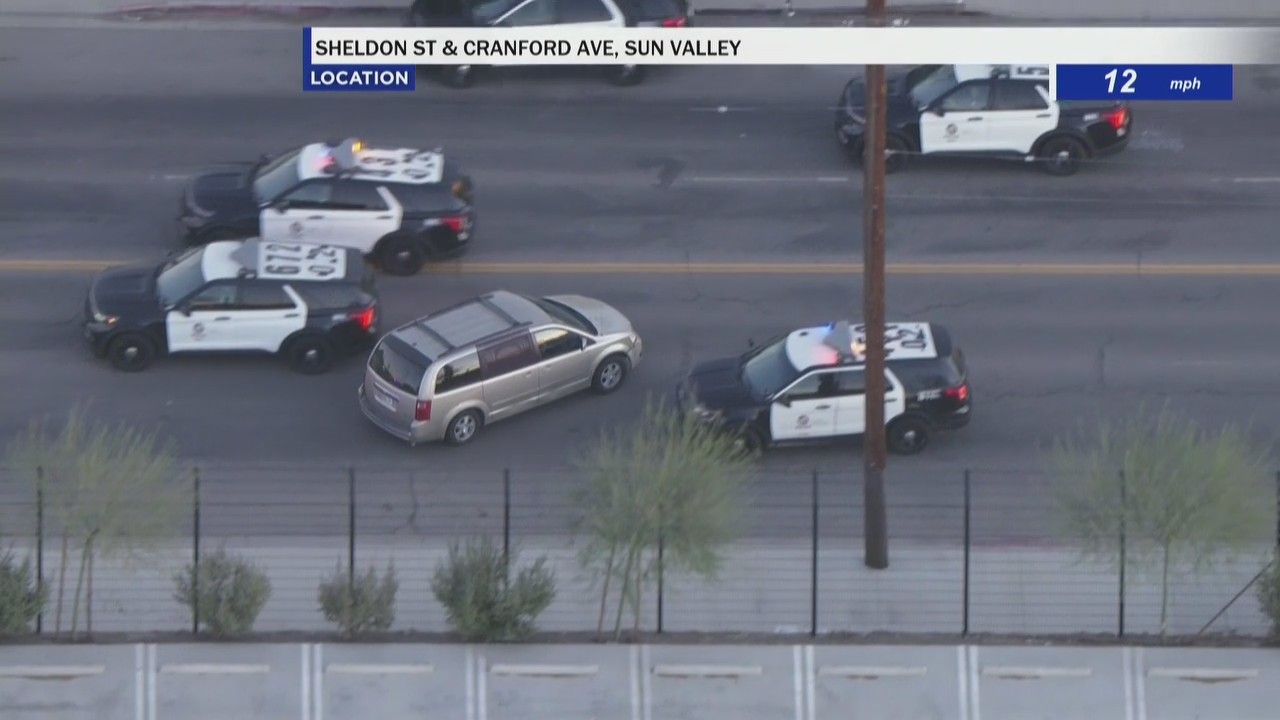 Slow speed chase in LA | FOX 11 Los Angeles