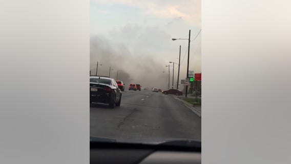 Strong winds roar through Lincoln Park amid severe storms
