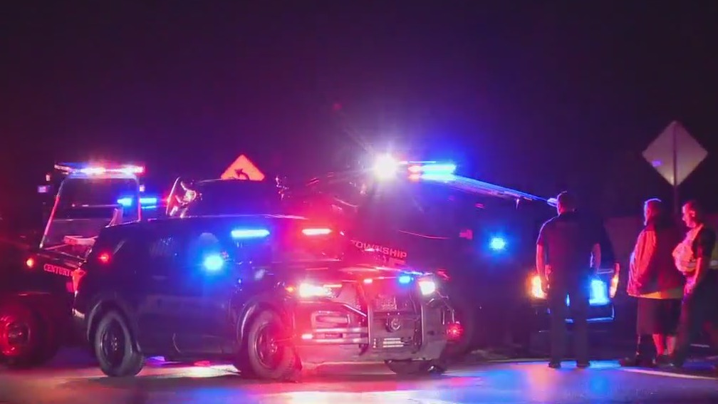 Officer vehicle struck in Clinton Township during crash investigation ...