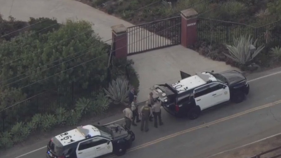 Man shoots at deputies from Malibu home