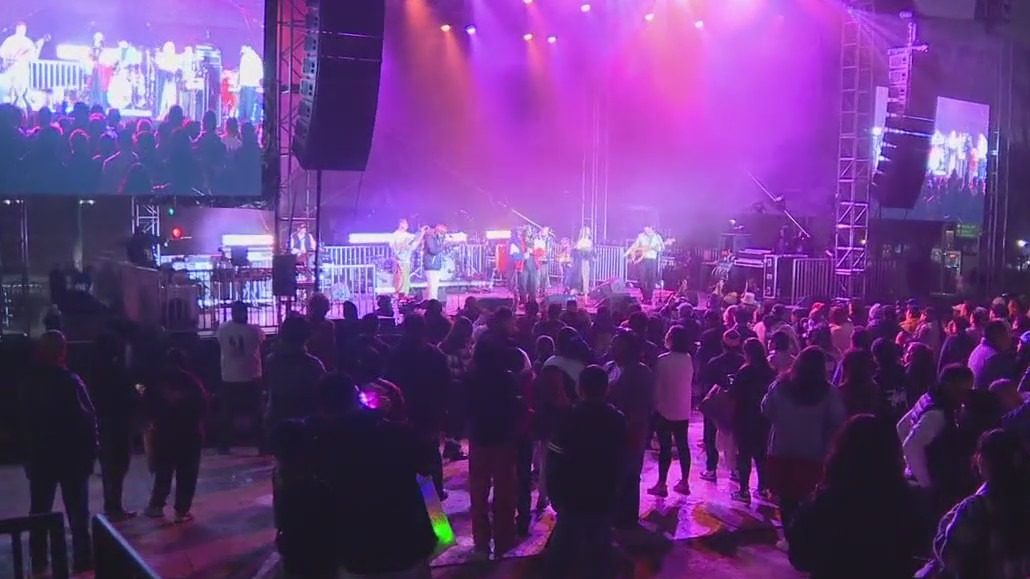 Thousands celebrate New Year's Eve in downtown LA