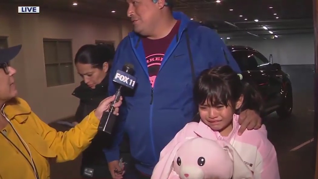 Tourists forced to cut vacation short after Hollywood fire sparks