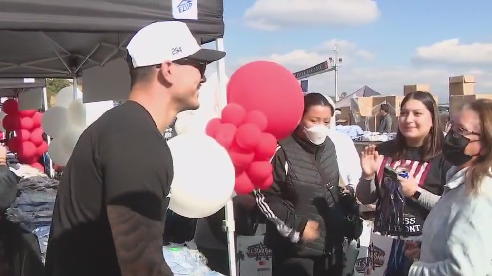 LA's pro sports teams rally to help wildfire victims