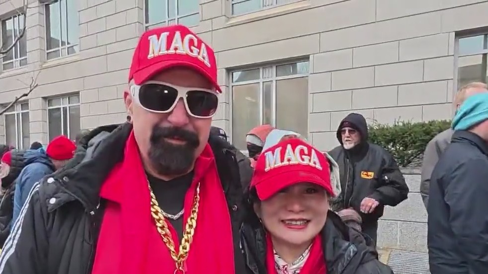 Trump supporters flock to DC for inauguration