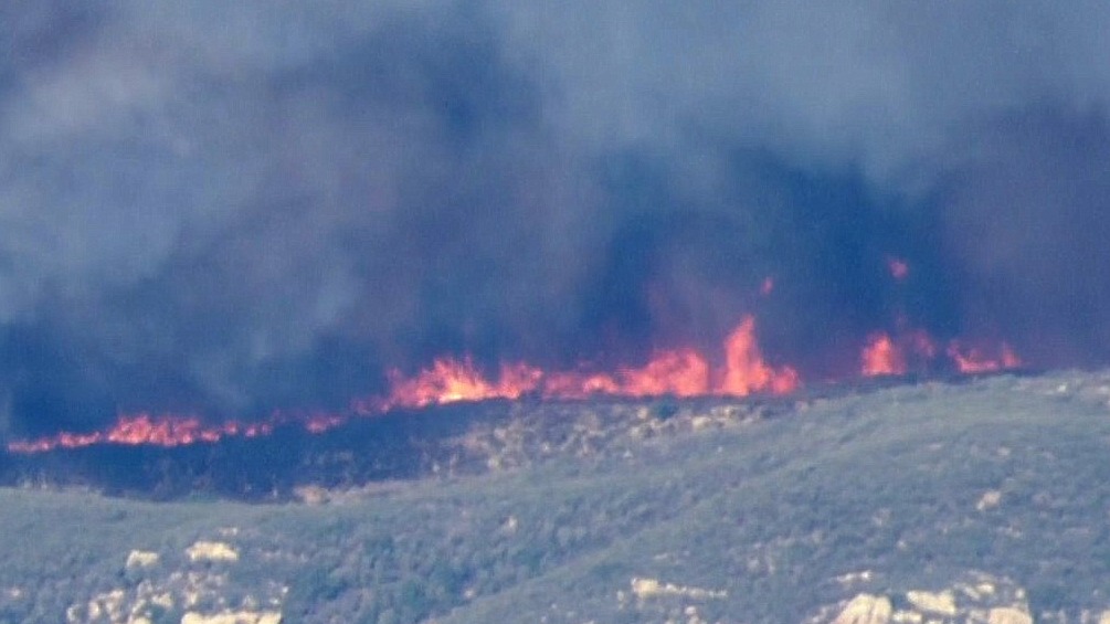Castaic fire grows to 500 acres