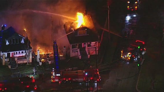 Vacant Detroit house fire spreads to occupied home