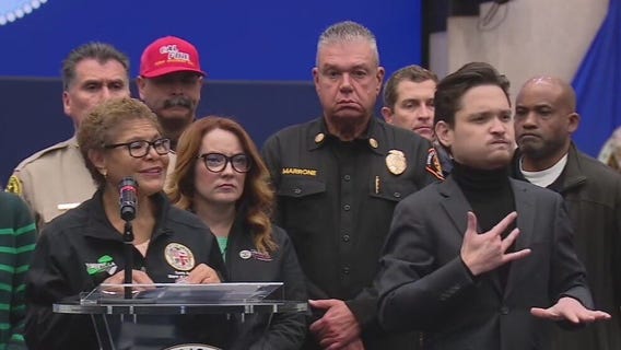 LA wildfires Thursday morning update