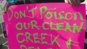 Malibu protests toxic debris removal site