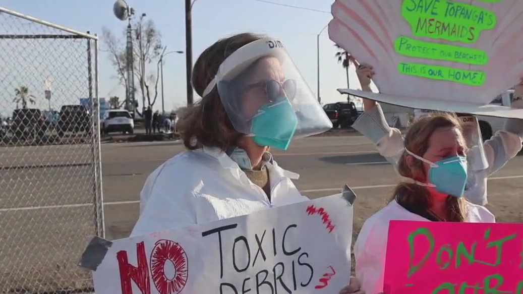 Protest against Malibu debris dump site