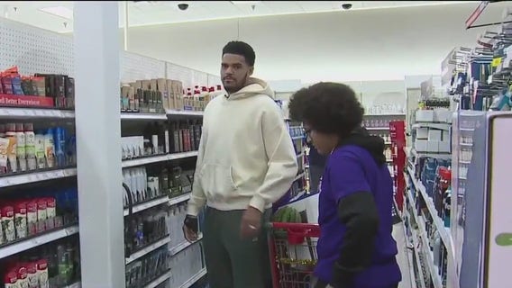 Tobias Harris hosts shopping spree for families