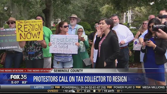 Dozens demand that Florida tax collector resign over post