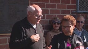 Steve Soboroff won't take $500k salary after backlash