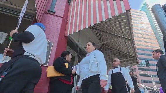 Original Pantry Cafe employees protest closure