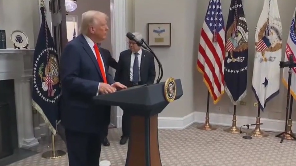 Trump pauses tariffs on Mexico, Canada