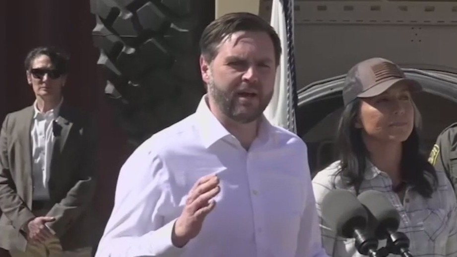 JD Vance visits US-Mexico border