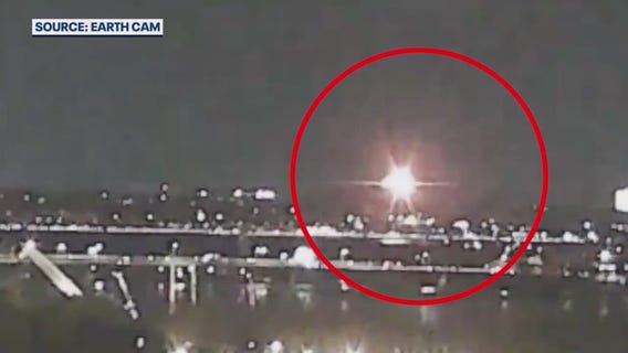 Travelers at Detroit Metro uneasy after tragic D.C. plane crash