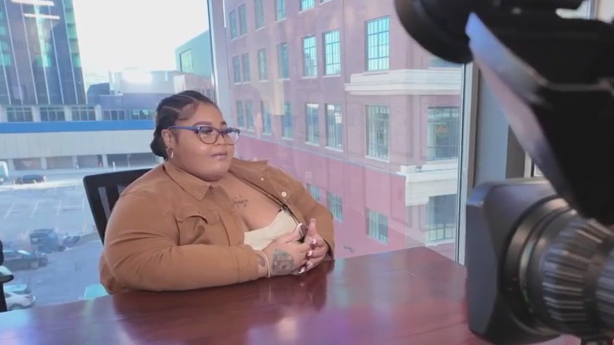 Detroit rapper 'Dank Demoss' denied Lyft ride due to her size | FOX 2 ...
