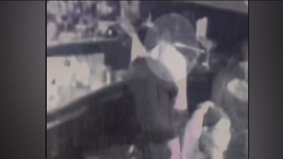 Man in custody after attacking elderly man at bar