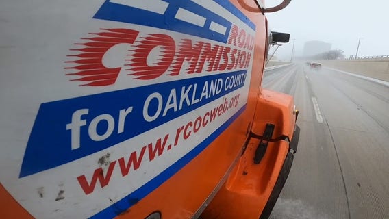 Winter storm preparations underway on Oakland County roads
