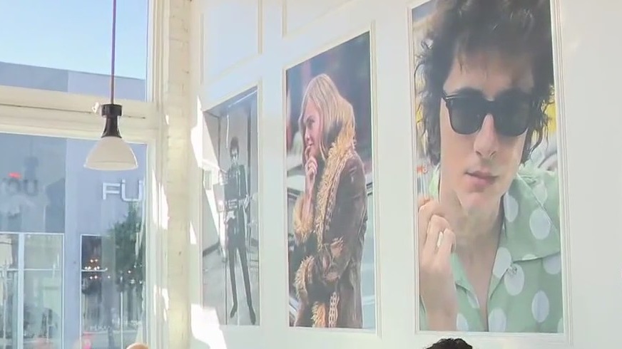 'A Complete Unknown" takes over Carrera Cafe