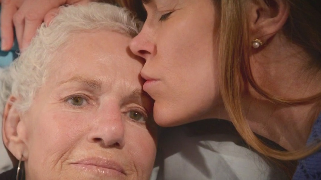 Daughter completes mom's dying wish