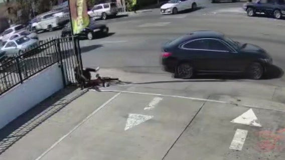 South LA hit-and-run leaves teenager injured