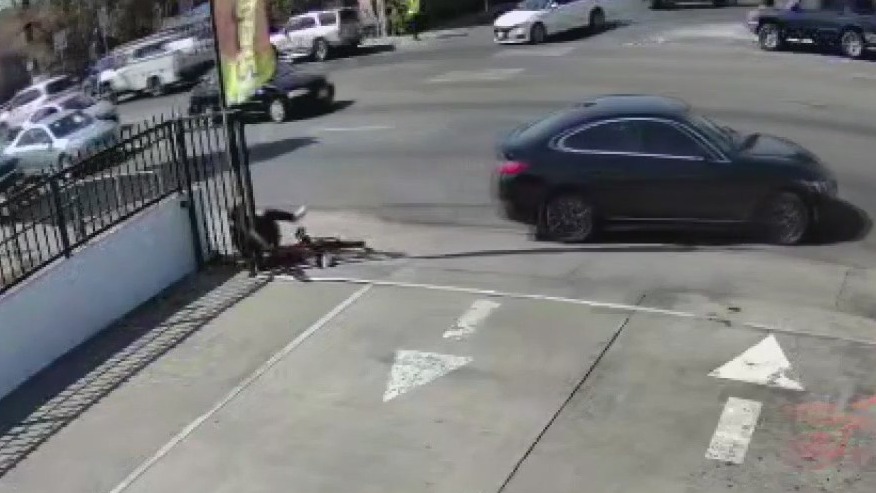 South LA hit-and-run leaves teenager injured