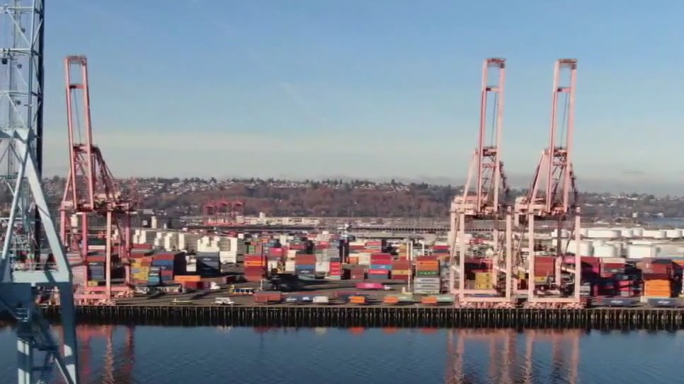 Shipments to LA ports are decreasing