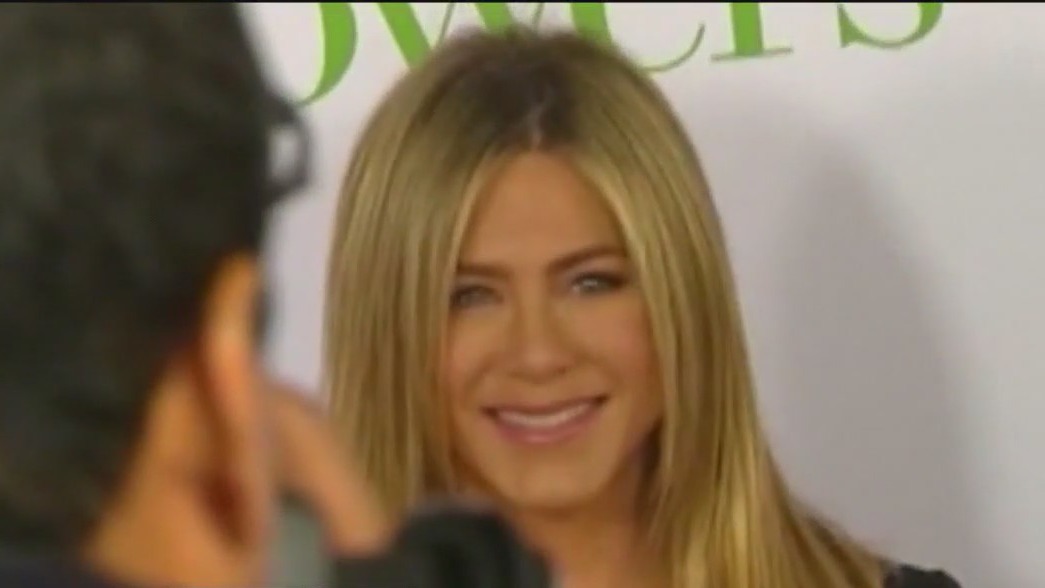 Crash at Aniston's home investigated as stalking