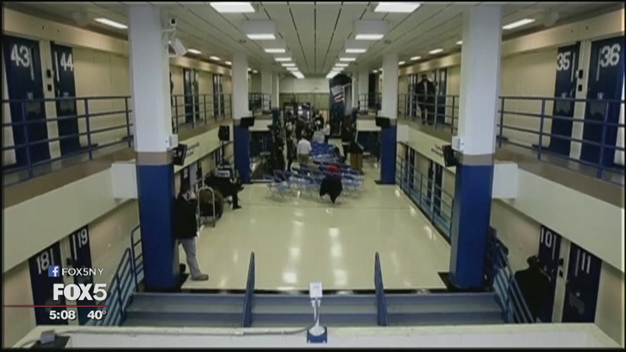 Rikers Island jail closure planned