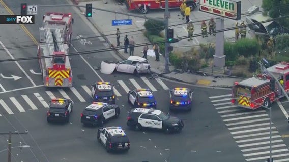1 dead in violent South Gate crash