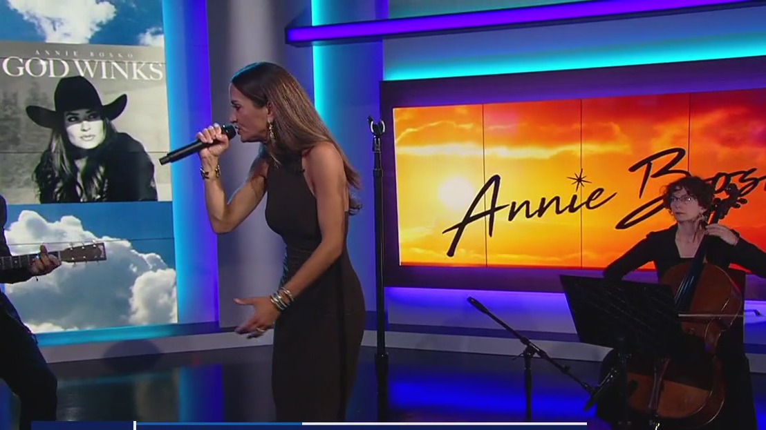 Annie Bosko performs