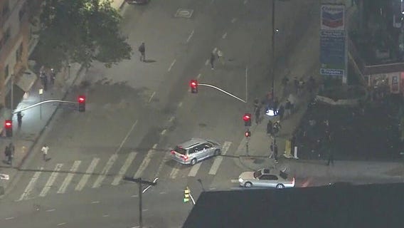 Minivan drives on walkways, sideswiped bikers