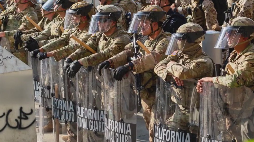 Trump maintains control of National Guard troops