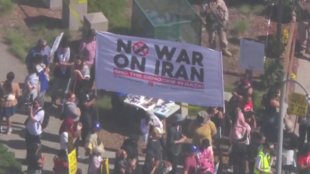 'No war on Iran' protest in Los Angeles
