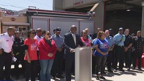 Detroit family meets firefighters who saved father from fire
