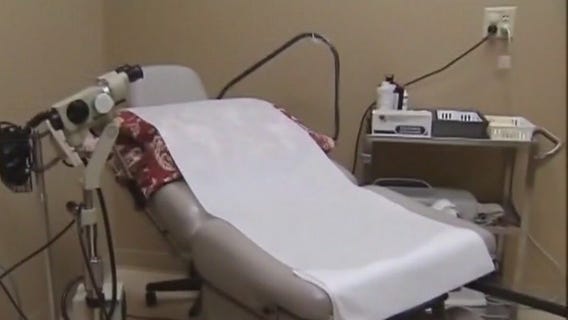 Judge overturns abortion laws in Michigan