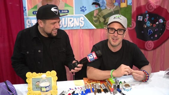 Steve Burns from Blue's Clues makes an appearance at Motor City Comic Con